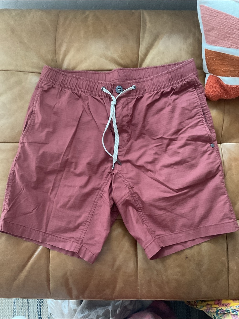 Vuori Shorts - Picture 4 of 5